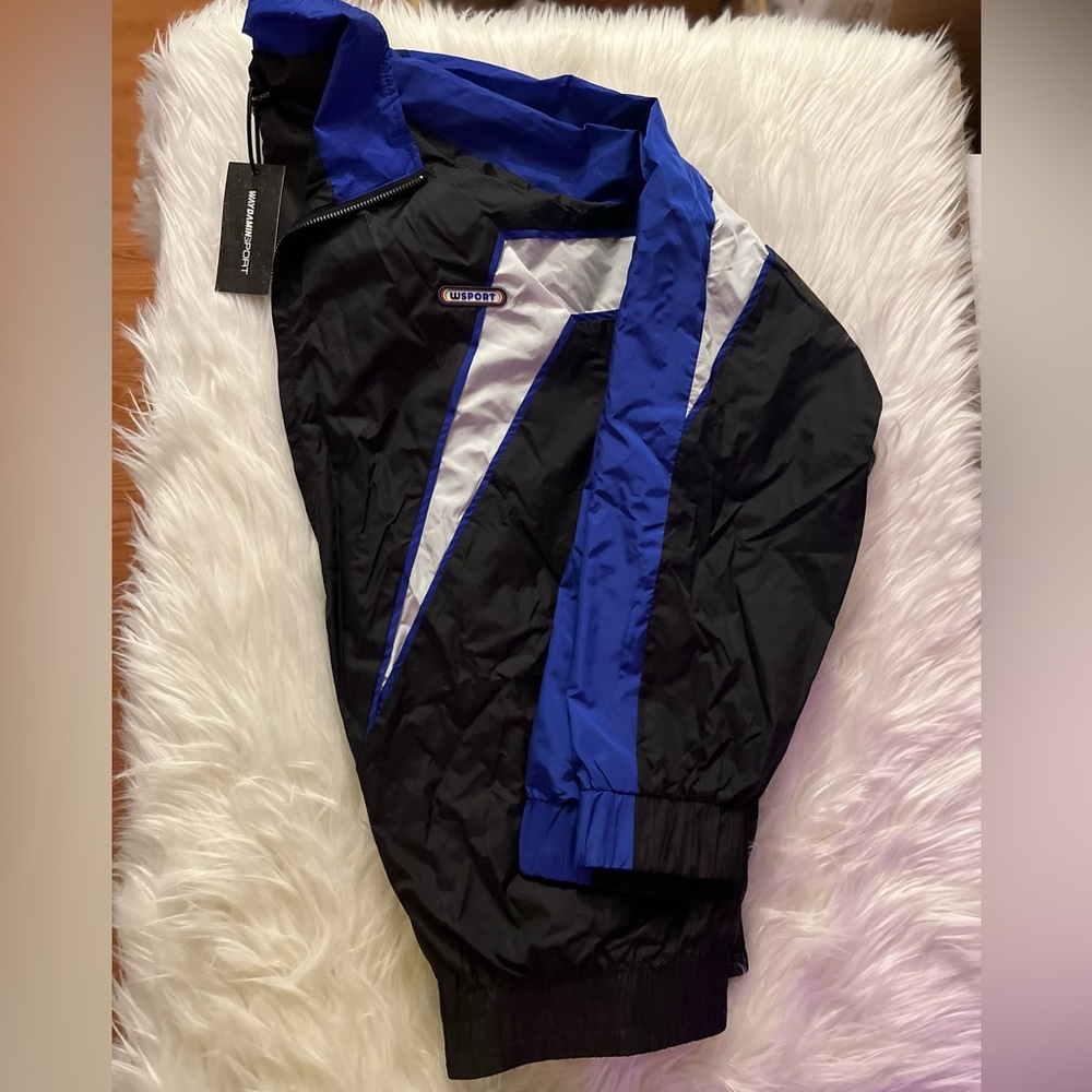 Women’s XL wind breaker jacket